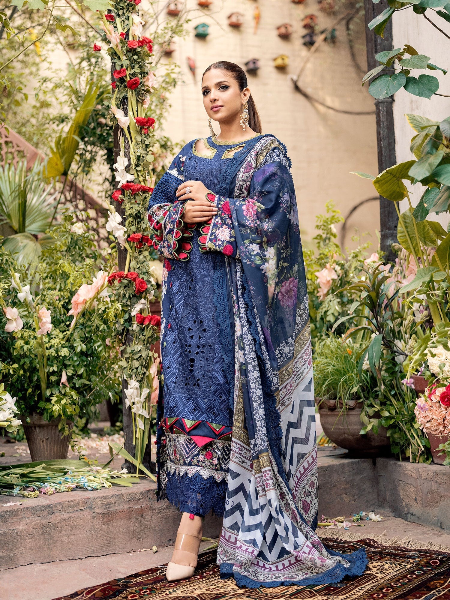 Maryam Hussain Zimmel 02 Luxury Lawn Collection