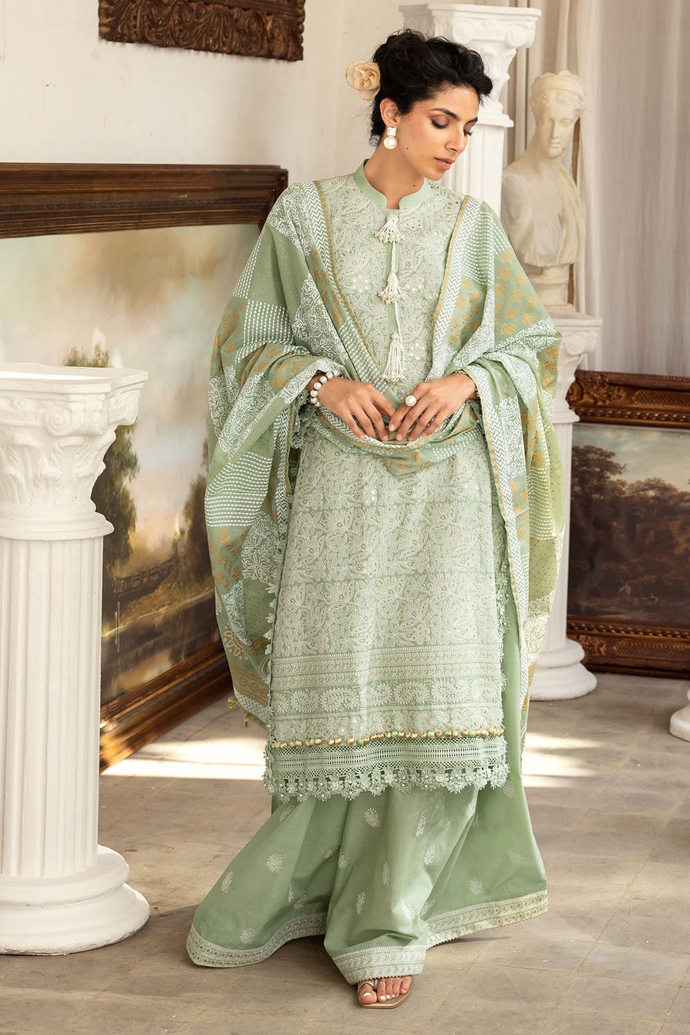 GulAhmed Unstitched Embroidered Lawn | DN-52038