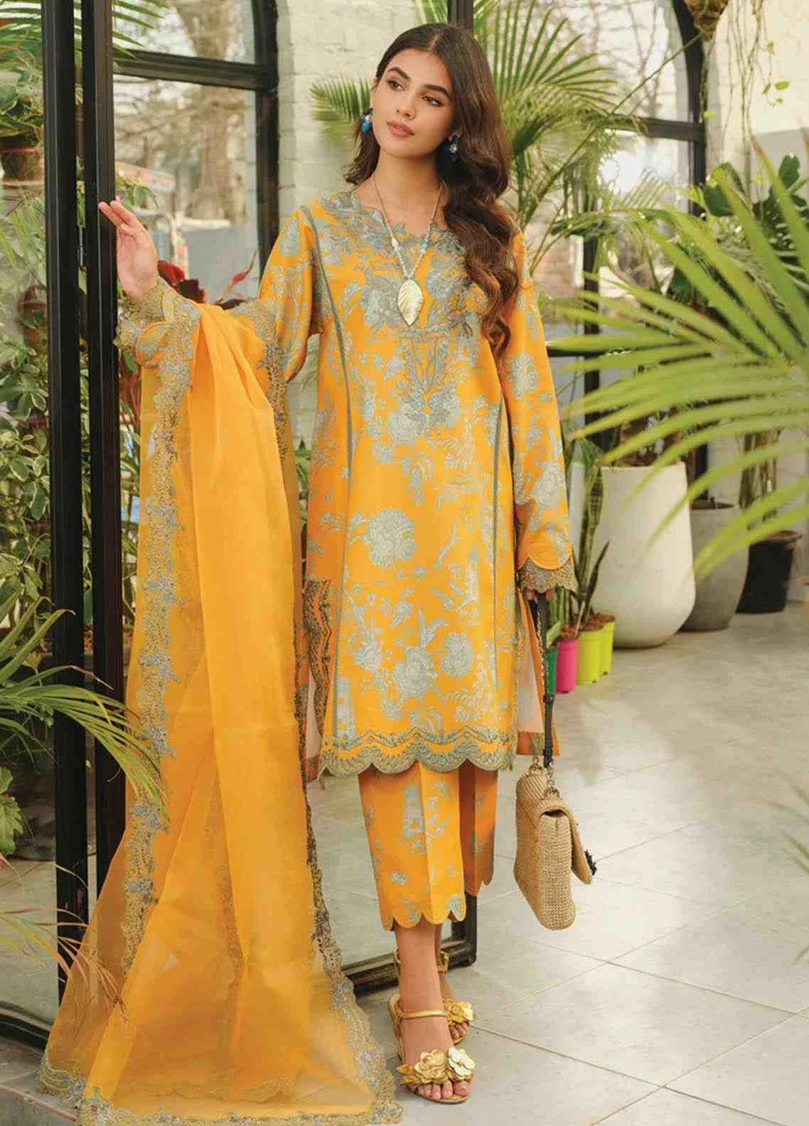 Rang Rasiya Lifestyle Lawn UTOPIA D-4 three piece at Shelai