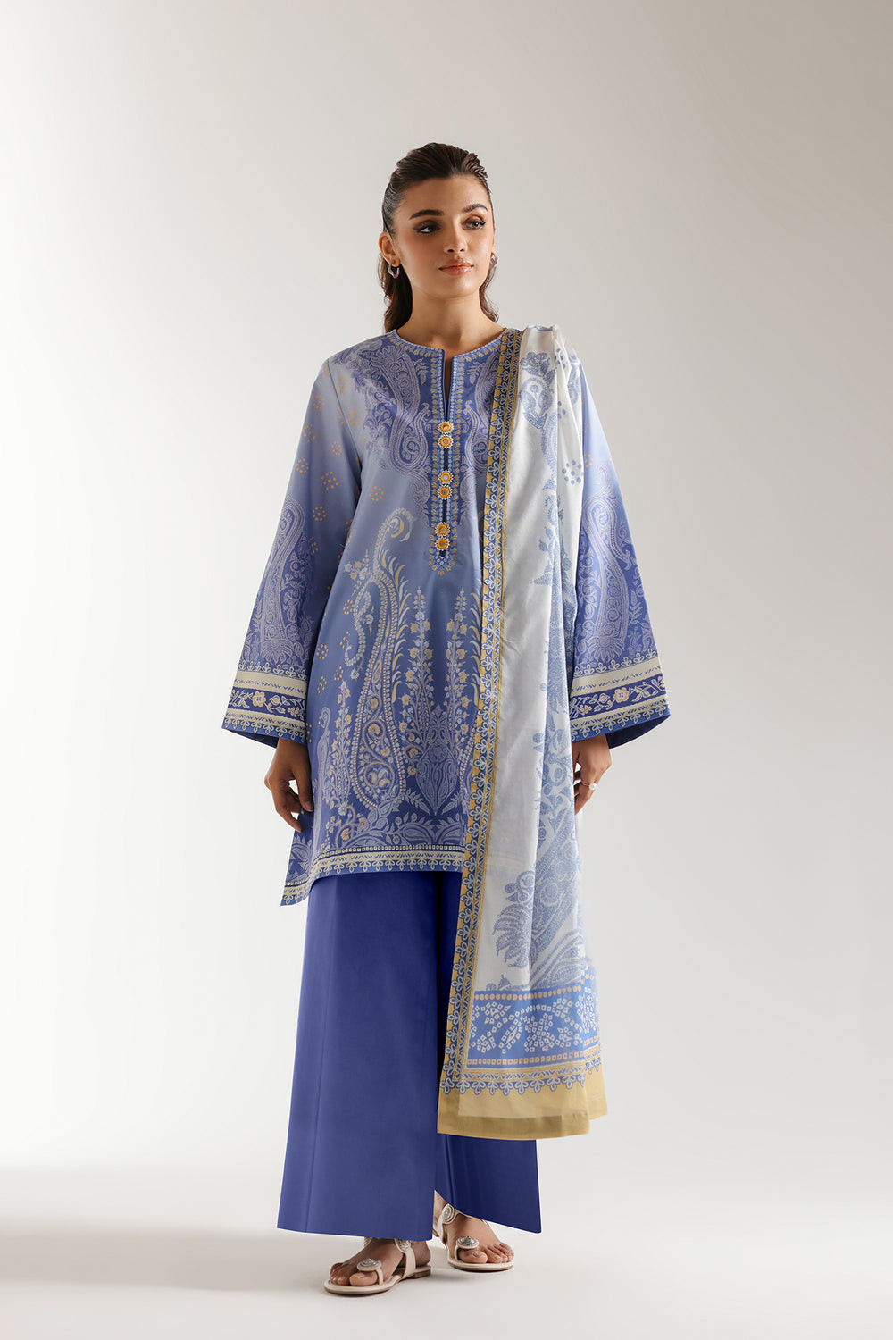 ETHNC Unstitched Lawn 2025 | Ethnc E0678-202-628