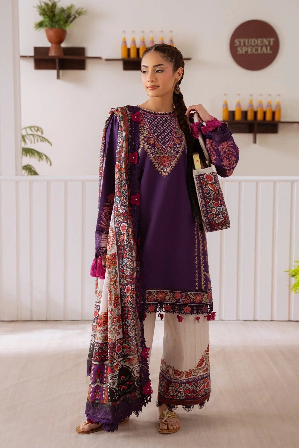 Saira Rizwan Laanem Embroidered Lawn Unstitched I SHELAI31937