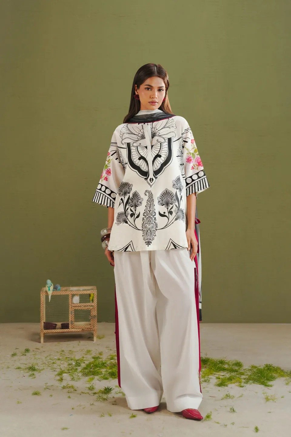 Coco Prints by Zara Shahjahan | RAYA-10A