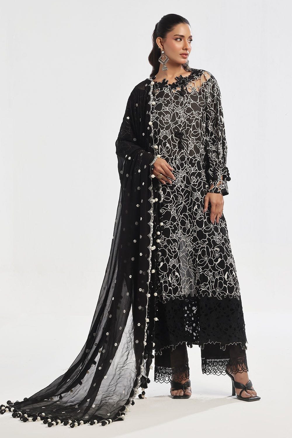 GulAhmed Embroidered Lawn Collection | SHELAI26081515