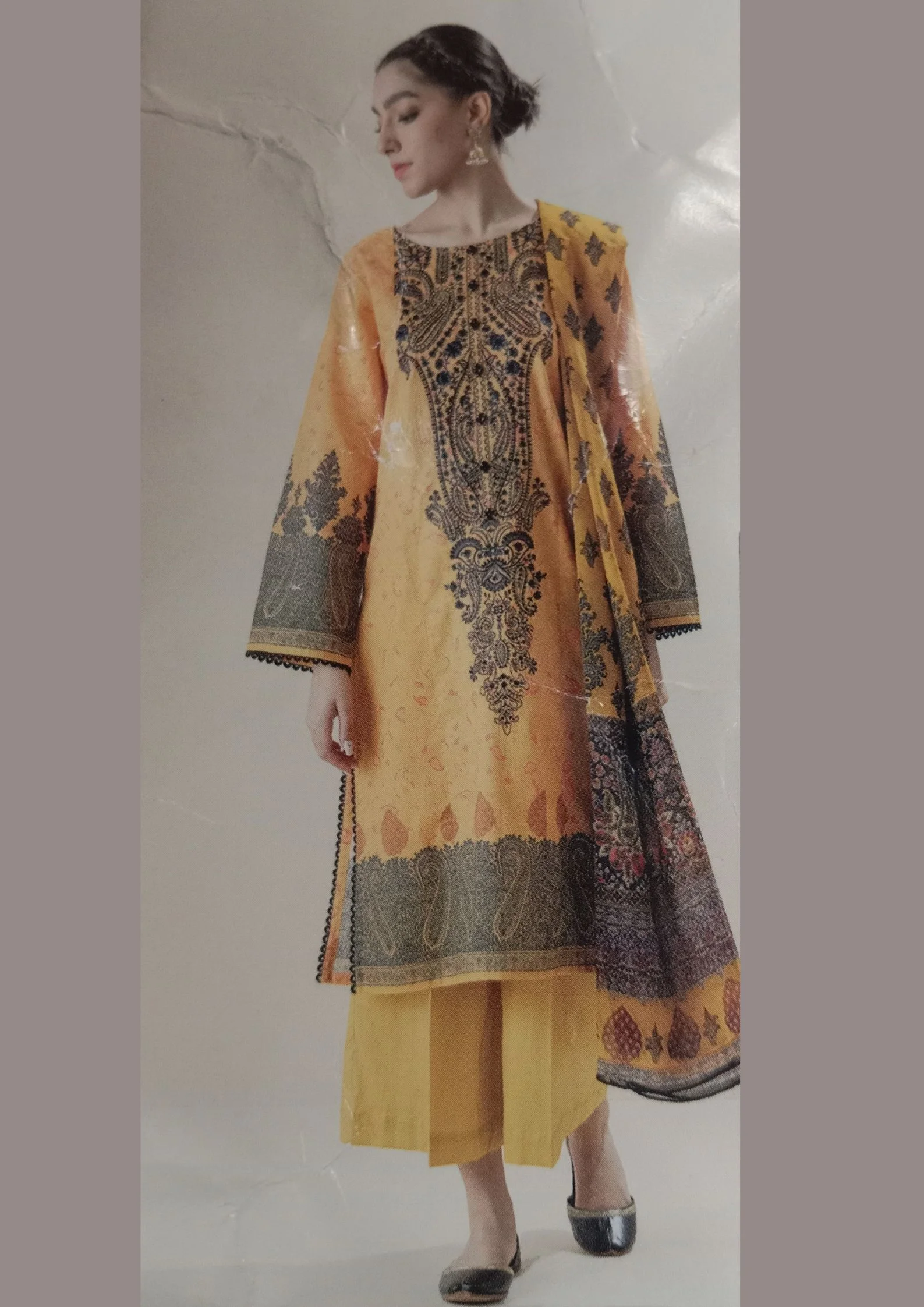 Beechtree divine mustard unstitched BT3S22U37 3 pc at Shelai