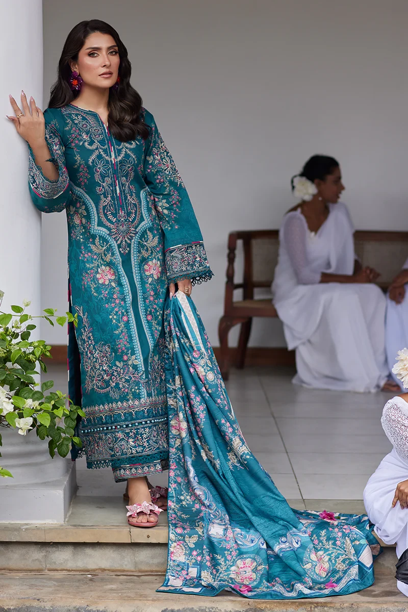 Gulaal Saffira Lawn | Camila-07