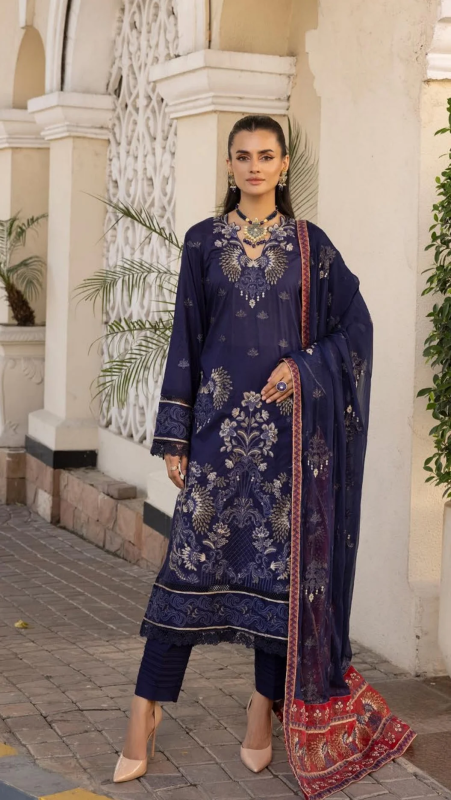 Elegant Embroidered Luxury Lawn Suits | Mahee | Noir-06