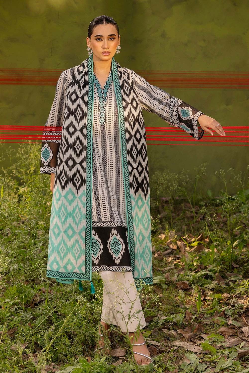 Gul Ahmed Printed Lawn Unstitched | SHELAI26081531