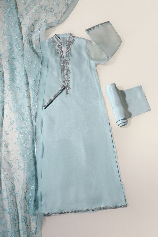 Agha Noor X Charizma Stitched Collection | AILSA