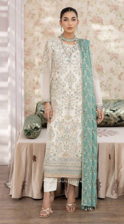 Noor's Traum Unstitched Collection | D-02