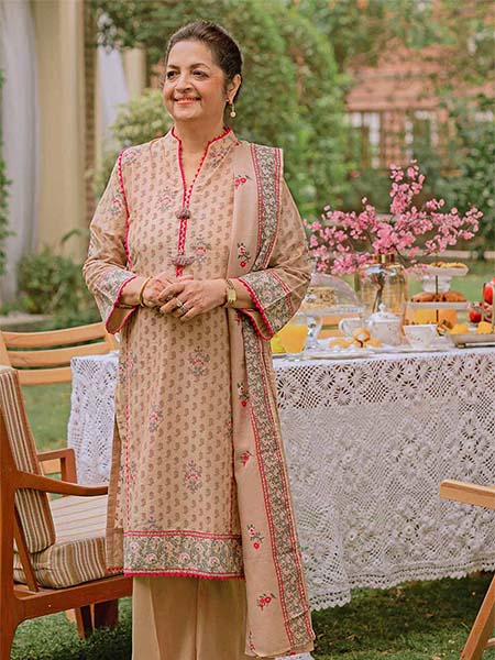 Gul Ahmed CL22228B three piece printed lawn tribute collection