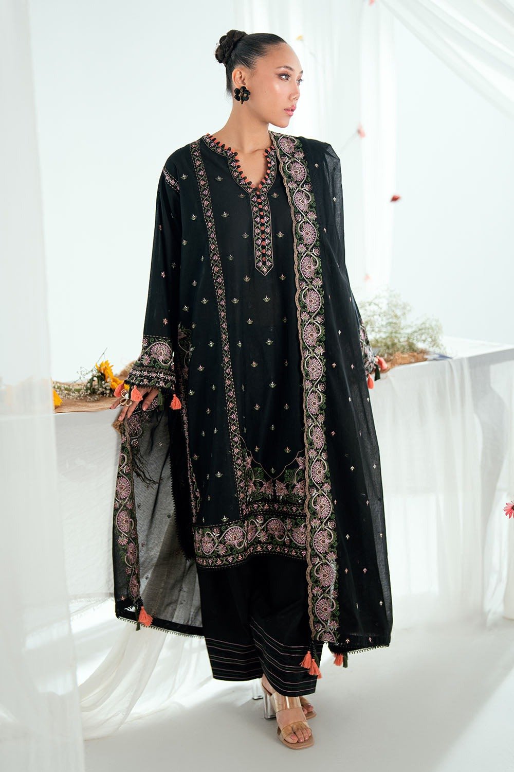 Gul Ahmed Lawn Collection Unstitched Embroidered | SHELAI26081559