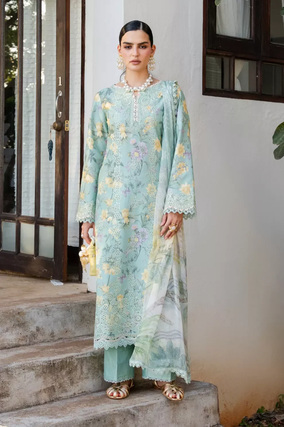 AABYAAN Sheznil Chikankari UST | TIVARA (AZ-03)