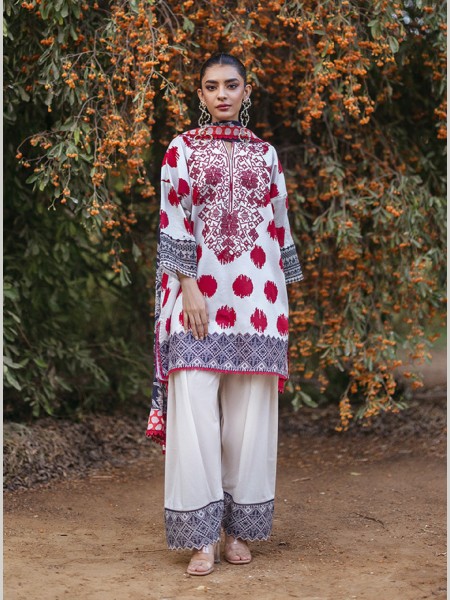 TAHRA FREYA - D 10A BY ZAINAB CHOTTANI UNSTITCHED ''24 COLLECTION