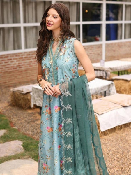 Noor Eid Luxe Printkari'23 Vol-02 D-07 Luxury Embroidered Digital Printed Lawn at Shelai