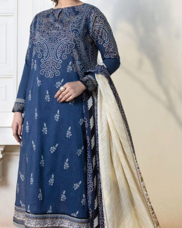 Sapphire | 3 Piece - Printed Lawn Suit | 22V318WS