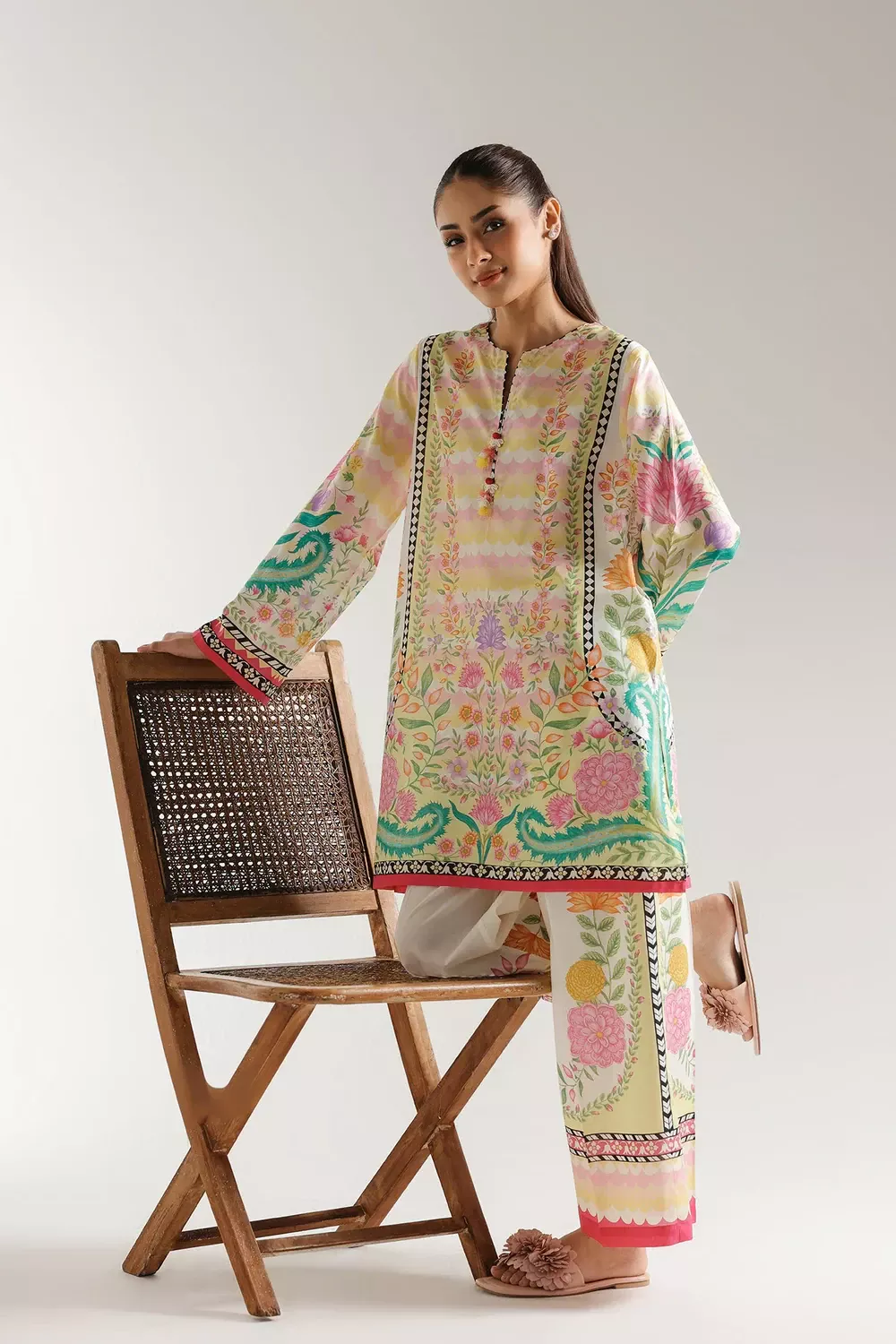 ETHNC STITCHED PRINTED SUIT