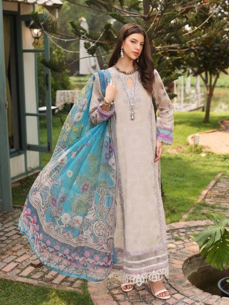 Noor Eid Luxe Printkari'23 Vol-02 D-04 Digital Printed Lawn & Dupatta with Dyed Cambric trouser at Shelai