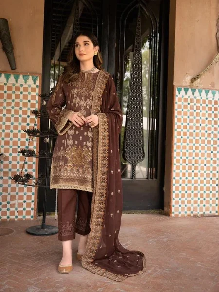 JOHRA JH-195 EMBROIDERED Swiss Voil With Embroidered Bamber Chiffon Dupatta