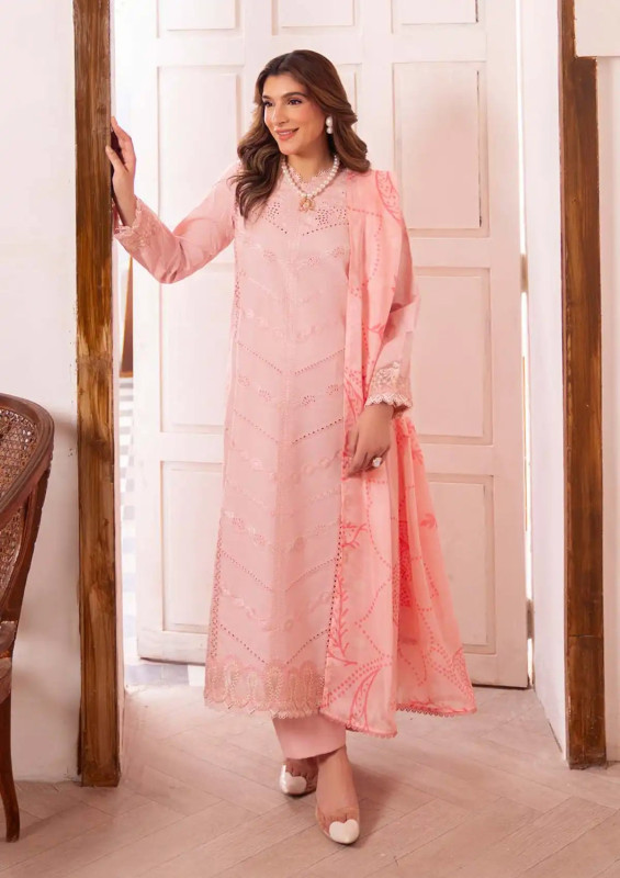 Neeshay Symphony Luxury Lawn 25 | Glint