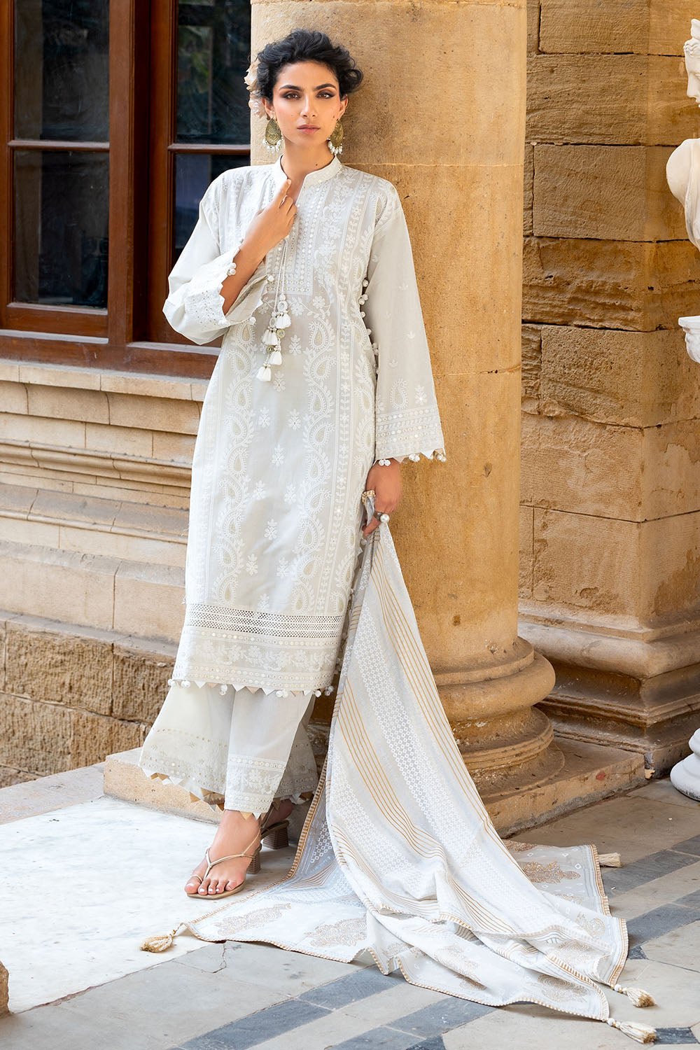 GulAhmed Unstitched Embroidered Lawn | DN-52039