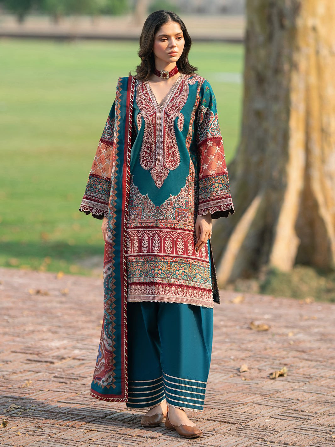 Bin Ilyas Naqsh Unstitched Lawn Exclusive Collection | D17