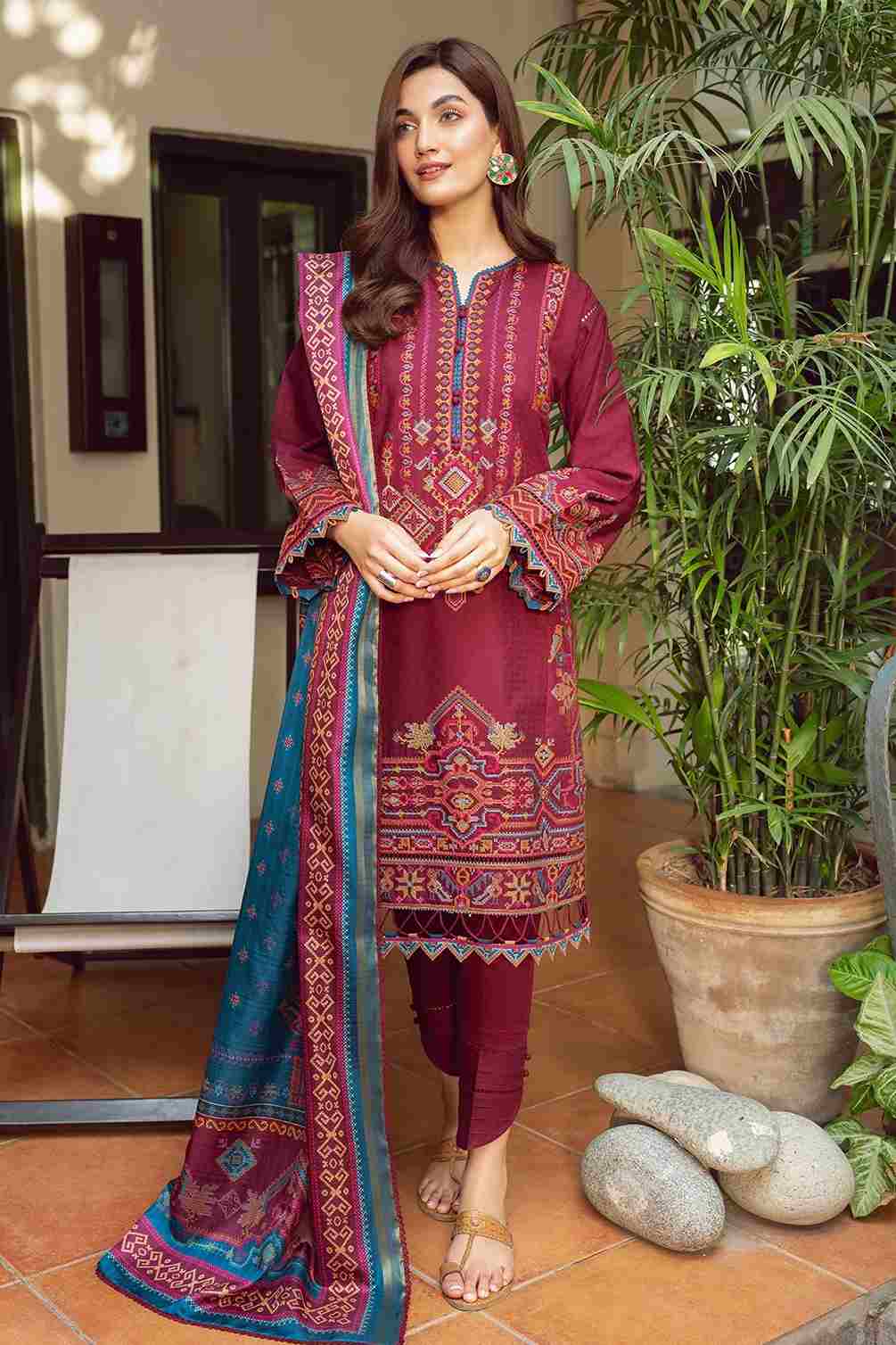 Jazmin Iris embroidered lawn SS 23 03-CORDELIA 3 piece at Shelai