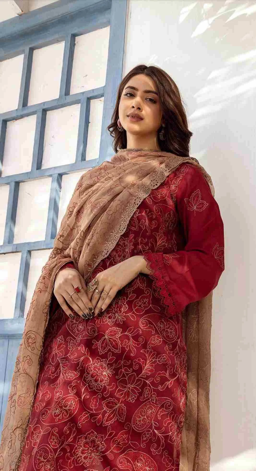 Aangan luxury swiss emb AS-04 3 pcs by Khoobsurat at Shelai