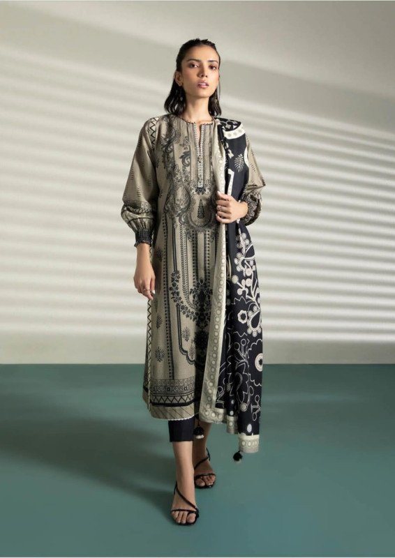 Sapphire | 3 Piece - Printed Lawn Suit | 23V189WS