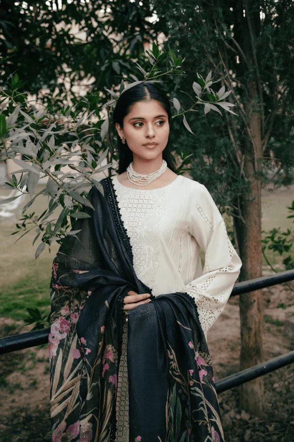 Manara | Vintage Flora 25 | SEHER | SHELAI26075