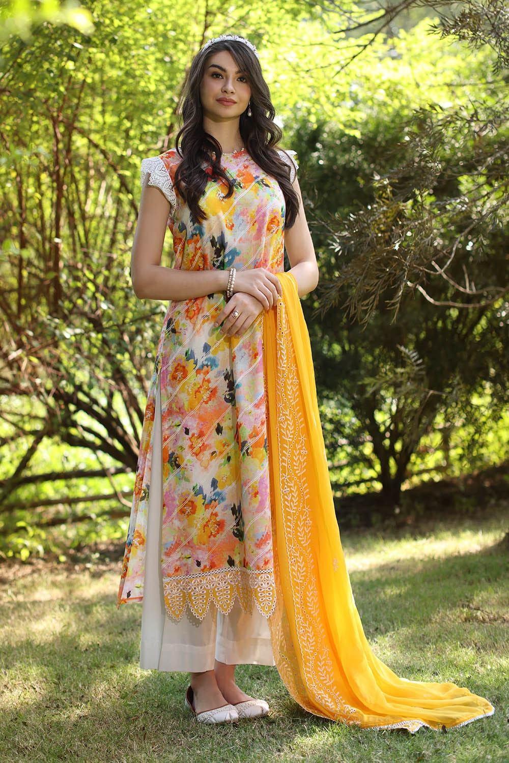 3 Piece Unstitched Embroidered Printed Lawn Suit with Embroidered Chiffon Dupatta PR-52002