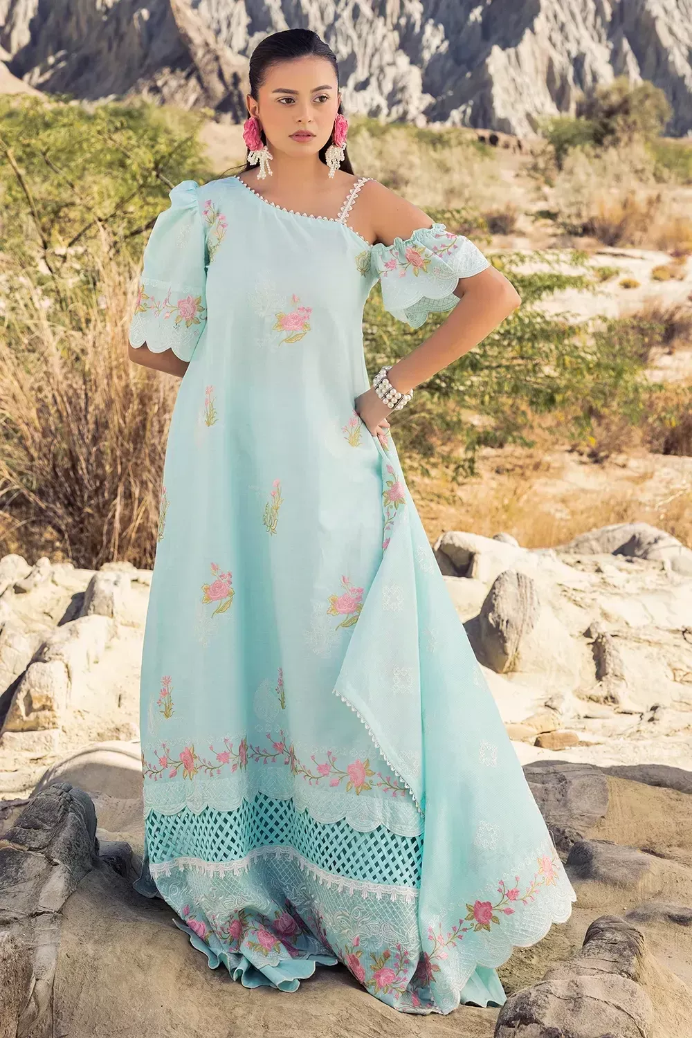 Gul Ahmed New Season Embroidered Lawn | SHELAI25124