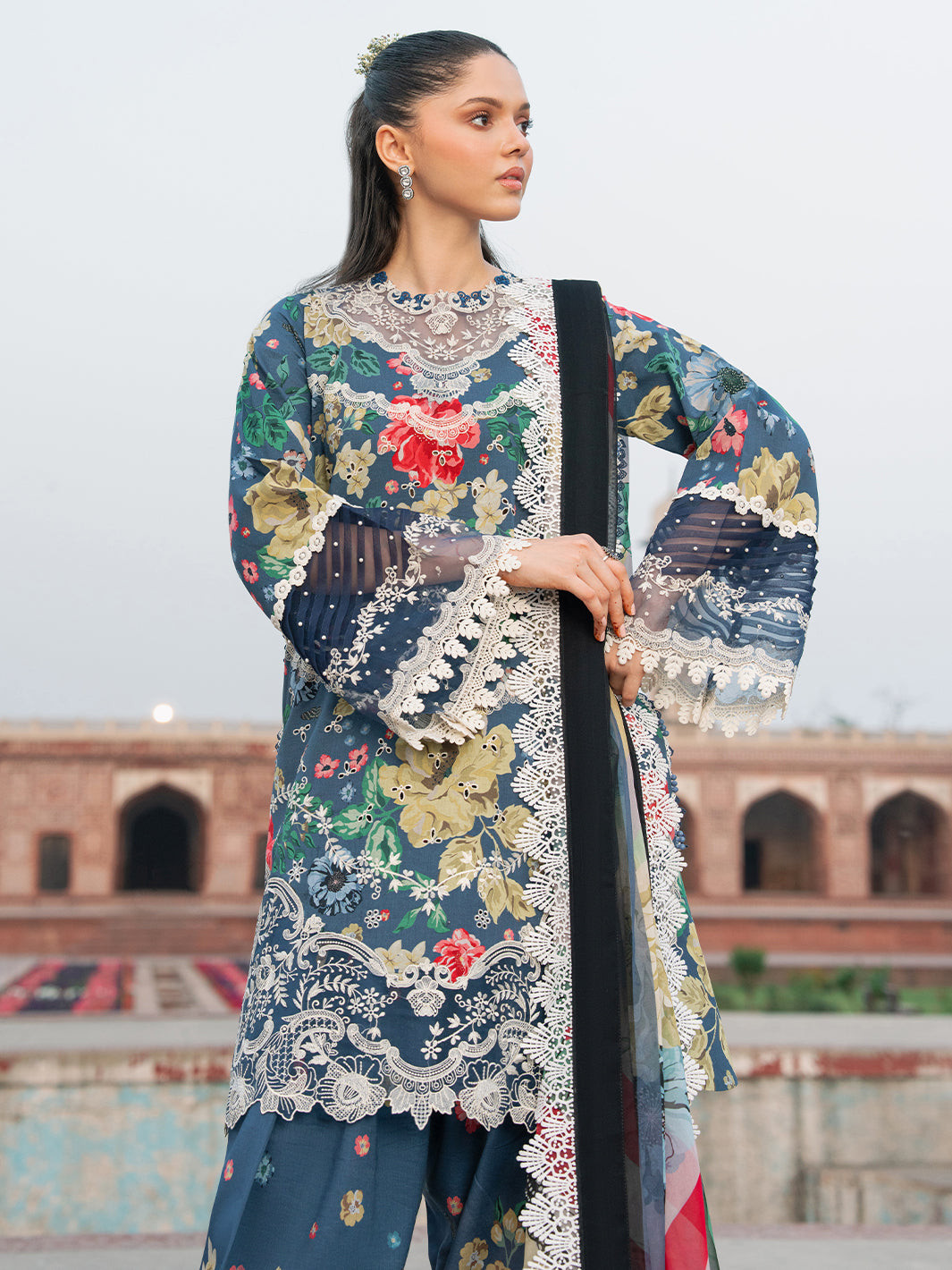 Bin Ilyas Naqsh Unstitched Lawn Exclusive Collection | D8