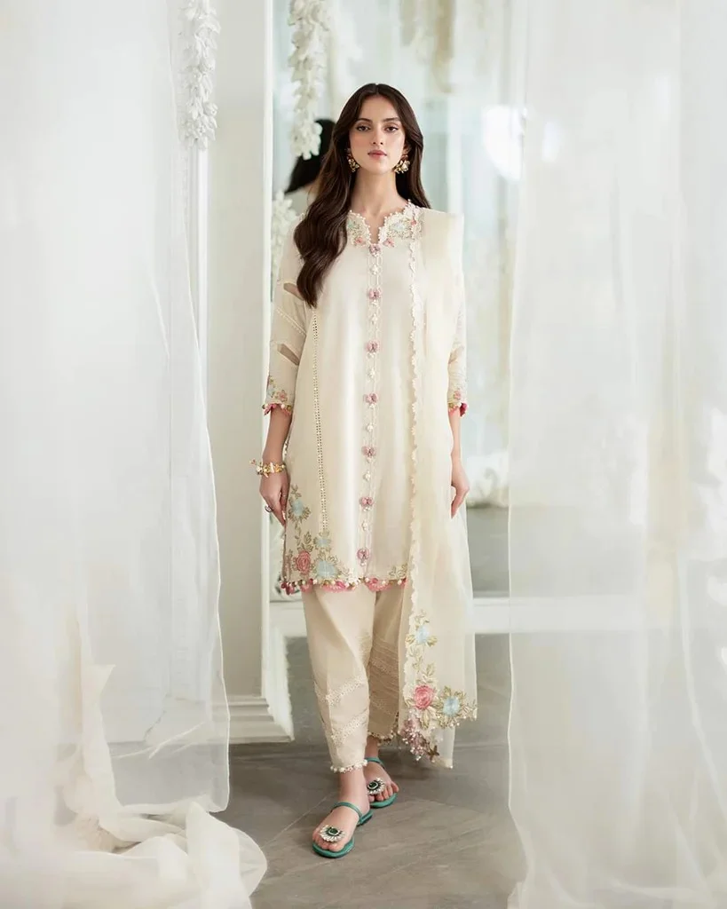 Sana safinaz muzlin spring vol-1 4A three-piece at Shelai