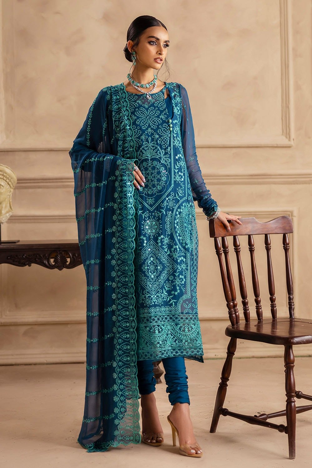 3 Piece Unstitched Embroidered Chiffon Suit with Embroidered Chiffon Dupatta LE-52004