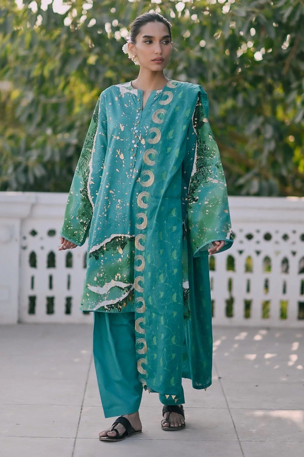 Gul Ahmed Printed Lawn Unstitched | SHELAI26081628